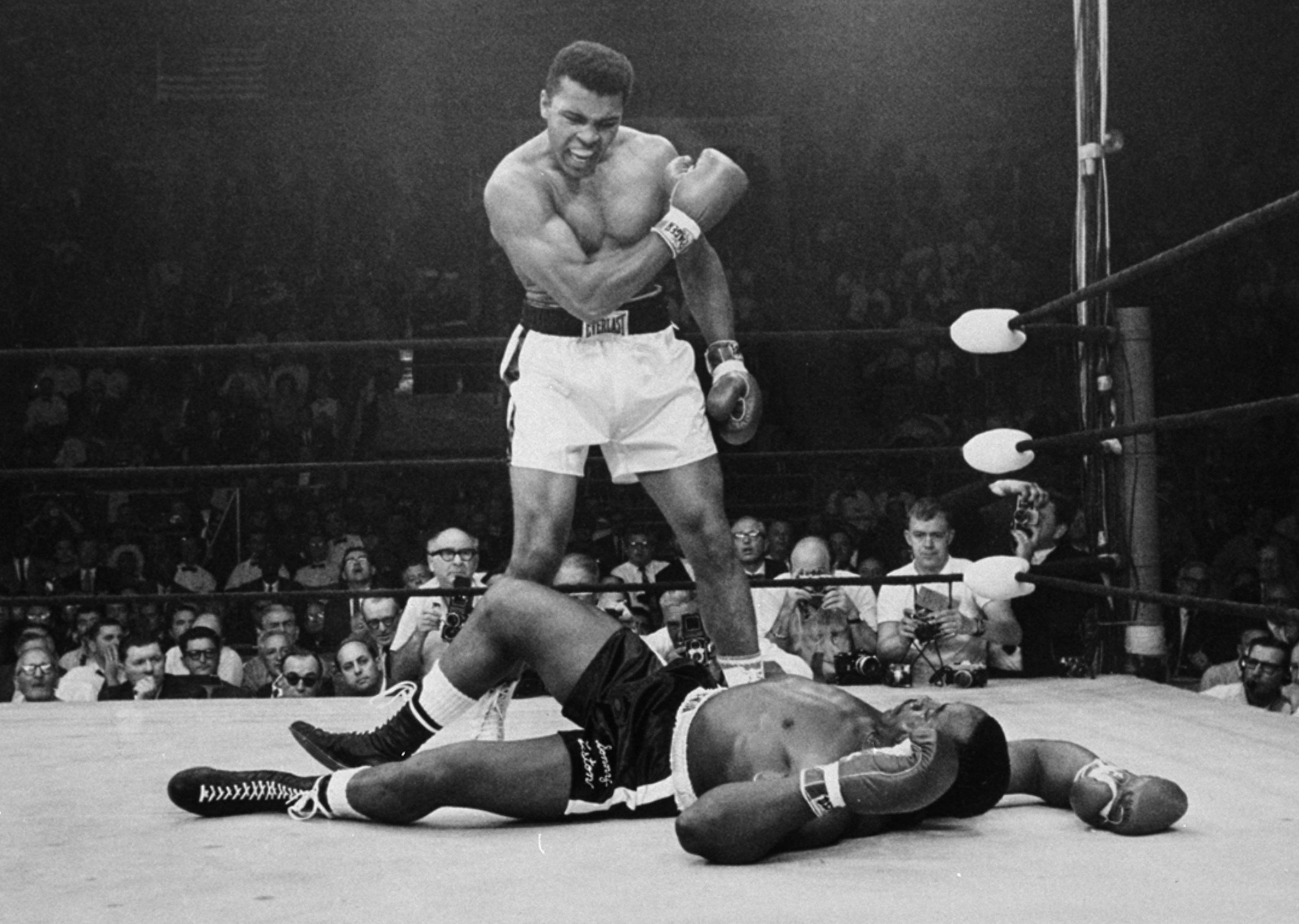 Muhammad Ali boxing